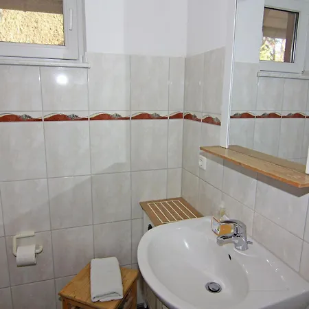 Appartementhaus In *